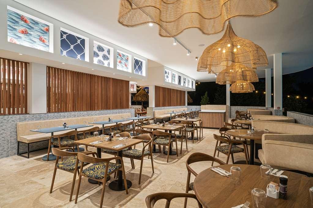 The Rif At Mangrove Beach Corendon All-Inclusive Curio Віллемстад Ресторан фото